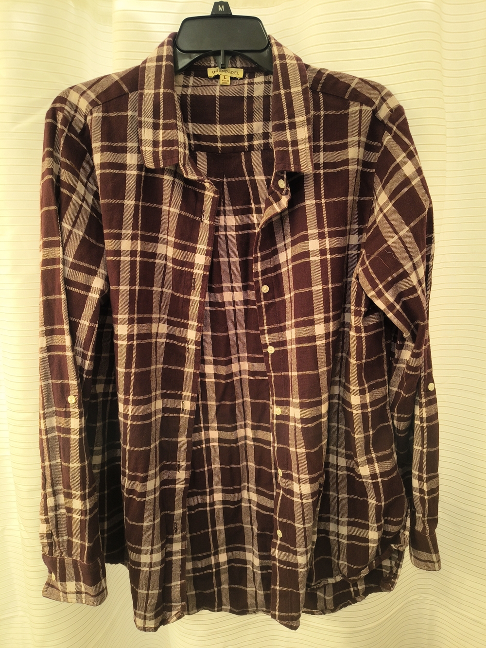 Men's Burgundy Plaid Long-Sleeve Button-Down Shirt